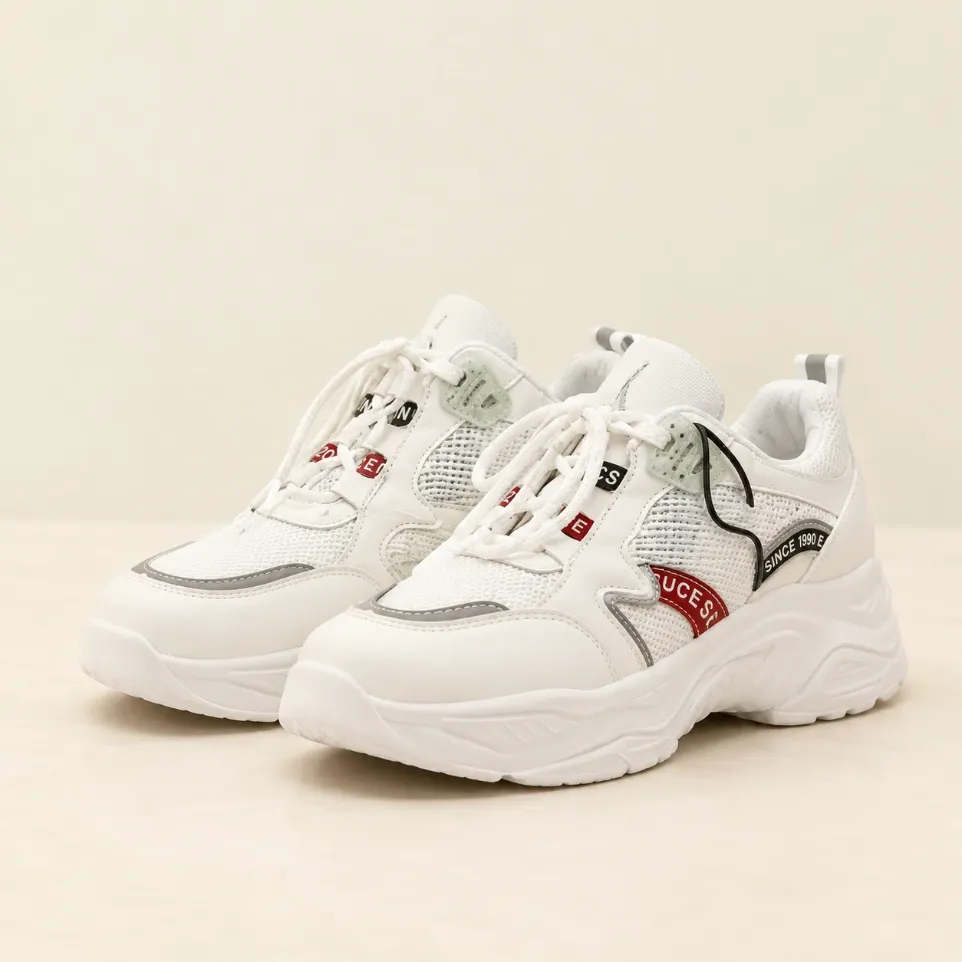 Pure White Chunky Runner (41, اسود)